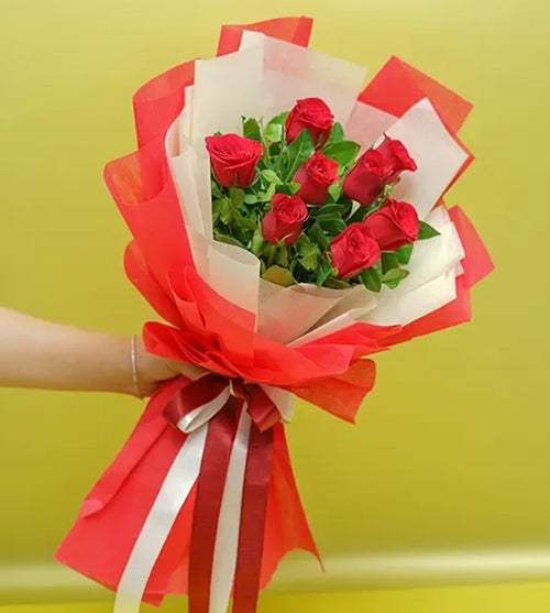 8 Red Roses Bunch